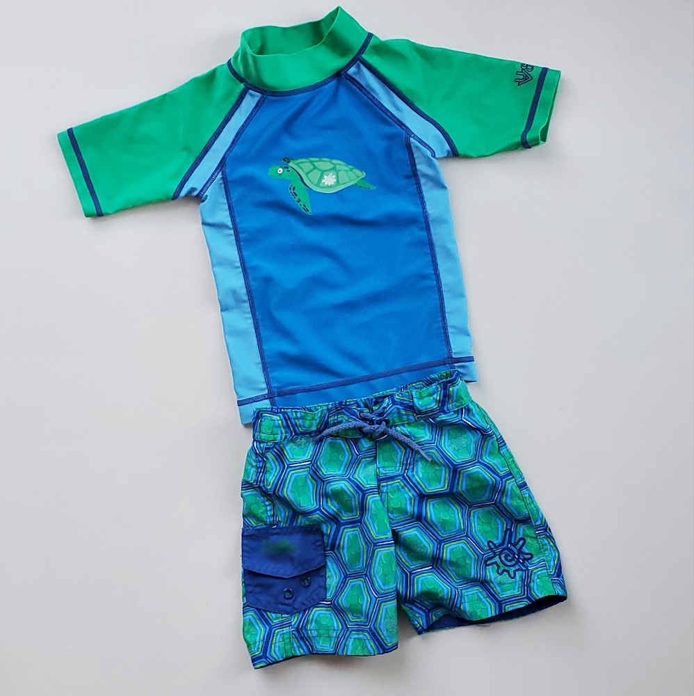 Rashguard short sleeve t-shirt swim truck swimsuit bathing suit turtle